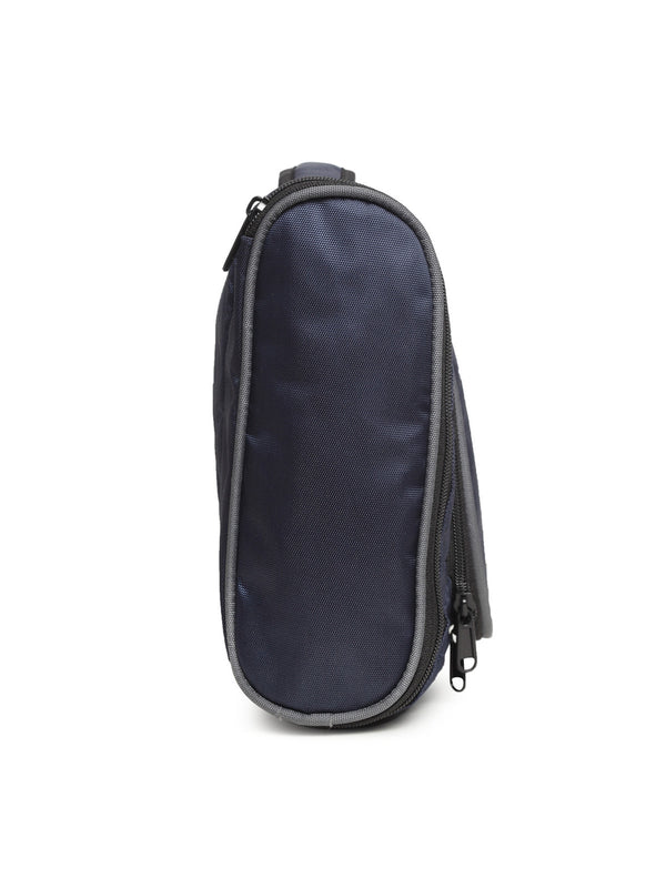 Teakwood Leathers Unisex Blue Solid Toiletry Kit - Image 4